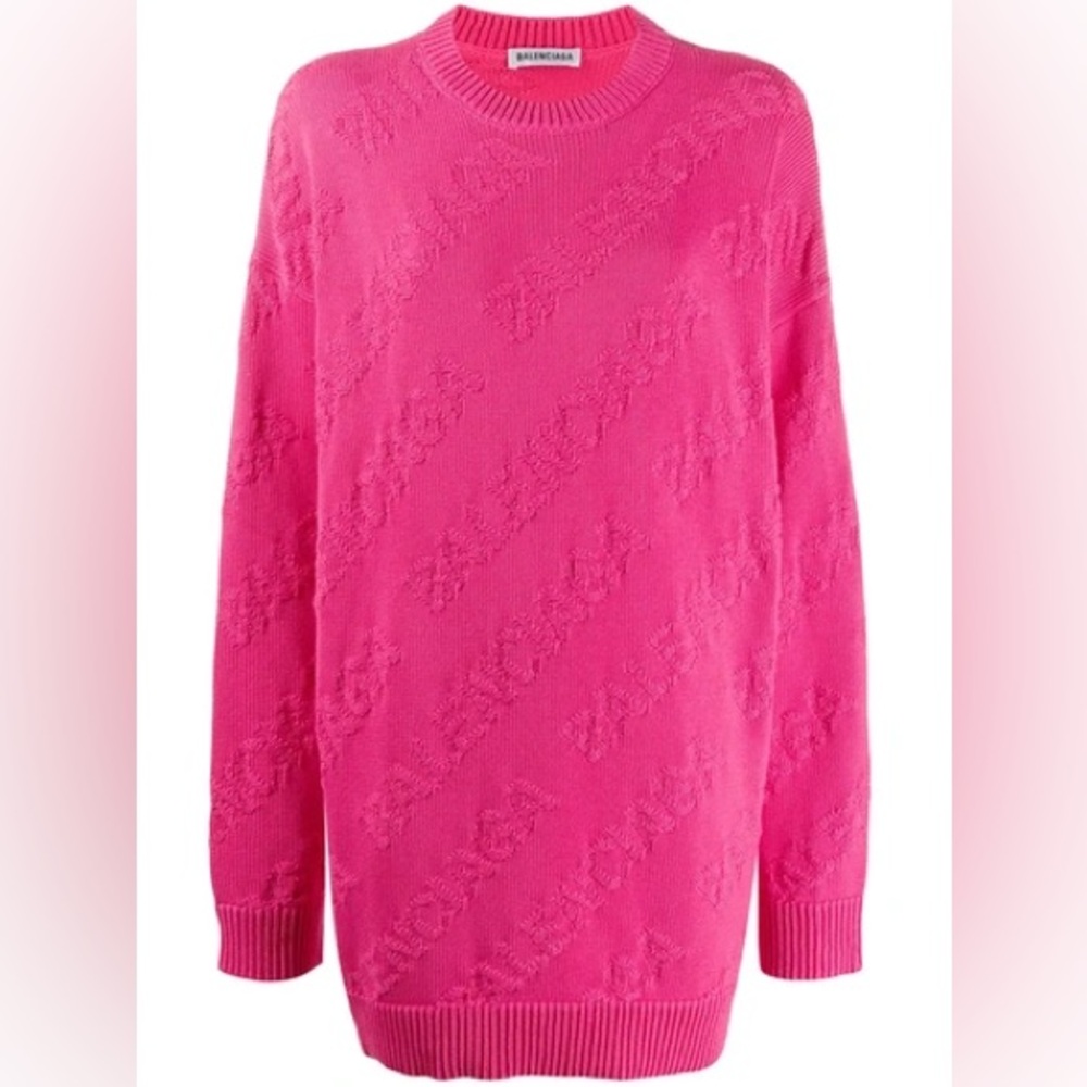 Balenciaga 3D knit shocking pink